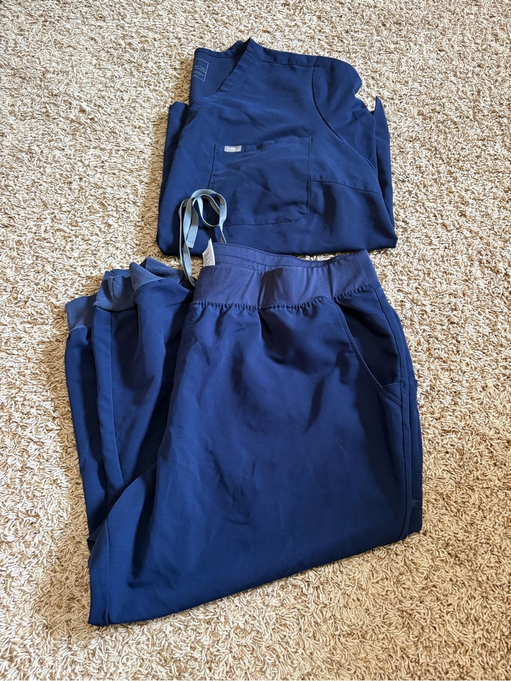 FIGS scrub set women’s size 5XL/5XL petite navy blue